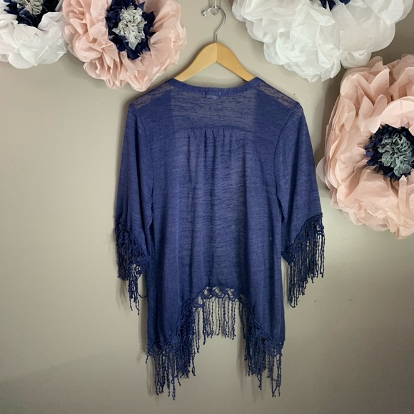 ***SOLD***Eyeshadow Fringe Kimono - Picture 2 of 3